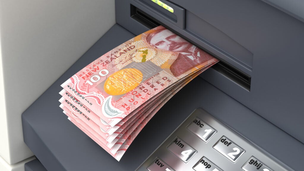 Getting quick cash from ITM thanks to emergency loans through Auckland Loans.